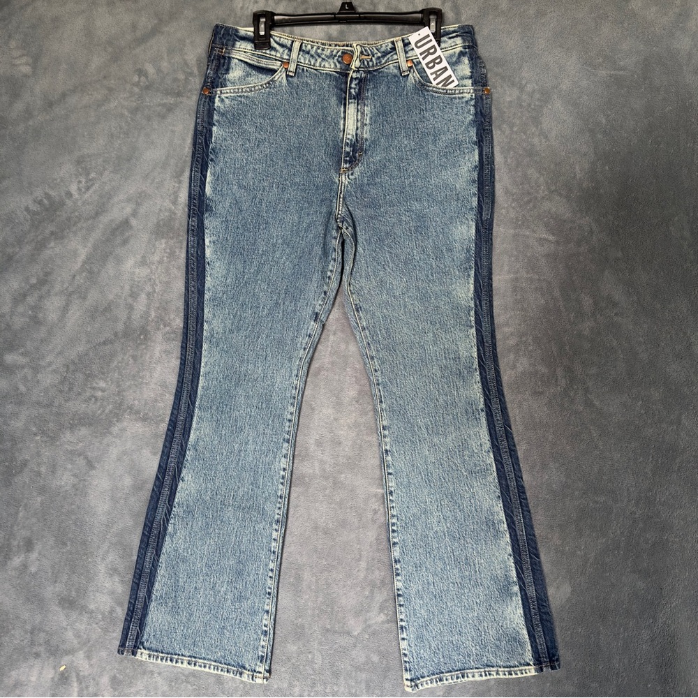Wrangler Westward 626 High Rise Bootcut Two-Tone Blue Jeans 31x32 NWT